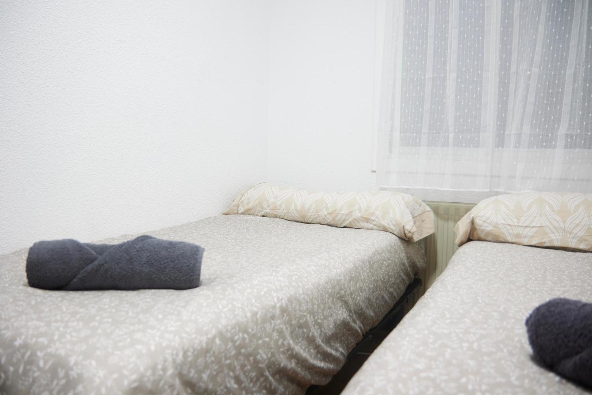 Apartamento Breton De Los Herreros Logroño Eksteriør billede